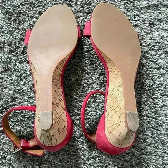 Tory Burch Savannah Wedge Red Suede Sandal Size 8M - Picture 6 of 7